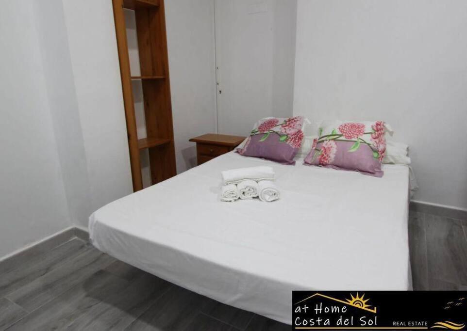 Bajo Playazo Jimena 6 Apartment เนร์คา ภายนอก รูปภาพ